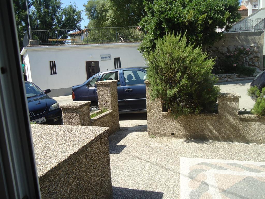 Apartment Filip Vrbnik Εξωτερικό φωτογραφία