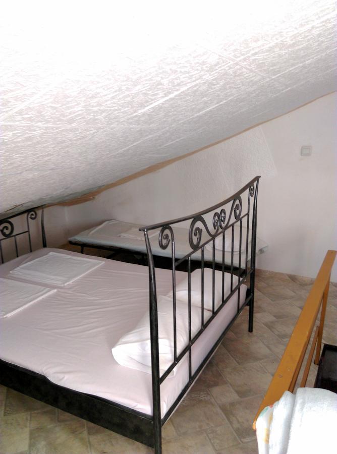 Apartment Filip Vrbnik Εξωτερικό φωτογραφία